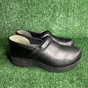 DANSKO XP 2.0 Professional Black Leather Clogs Slip On Comfort Shoes 38 / US 8